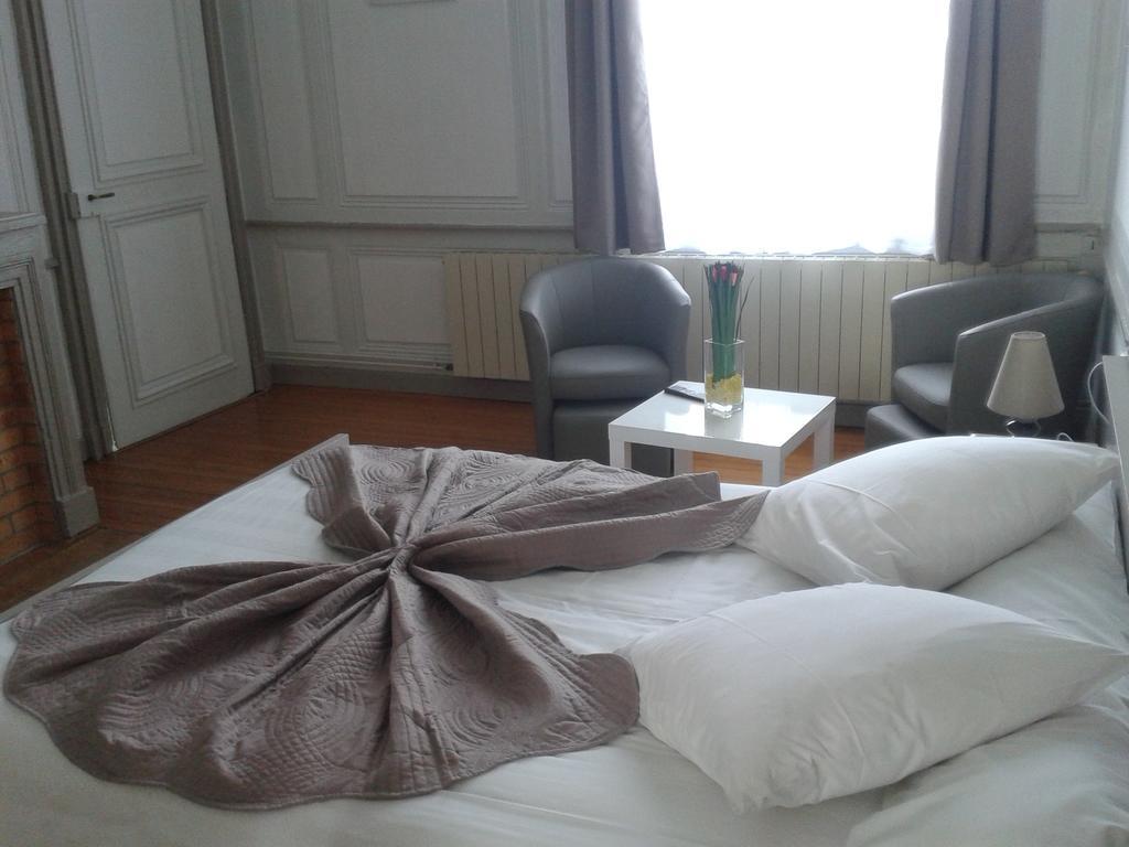 Le Chateau De Buchy Buchy  Δωμάτιο φωτογραφία